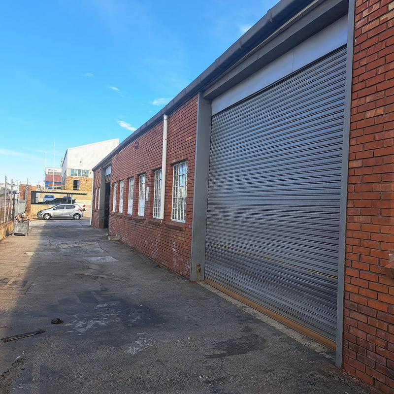 To Let Commercial Property for Rent in Neave Industrial Eastern Cape